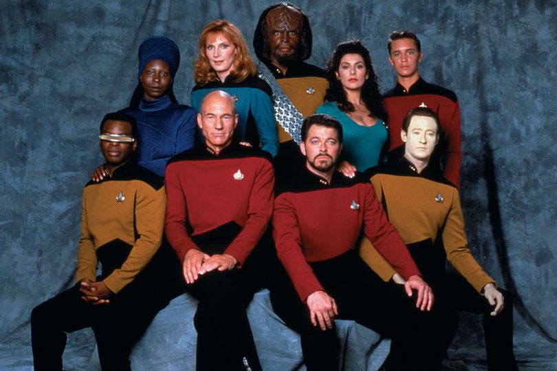 Star-Trek-The-Next-Generation.jpg
